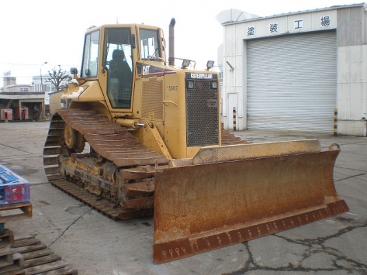 Caterpillar D5N  5614ชั่วโมง รถนอก โทร. 080-6565422 (หนิง)