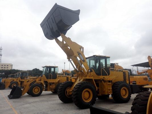 ด่วนพิเศษ!!จำหน่ายรถตักล้อยางยี่ห้อ LOVOL รุ่น FL956F-II มีประสิทธิภาพสูง ประหยัดเชื้อเพลิง สภาพสวยไม่เคยใช้งานในไทยมาก่อน