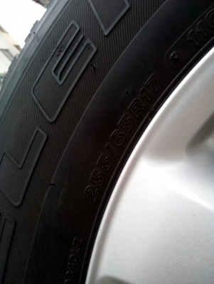 ล้อ ALL NEW  พร้อมยาง 255/65R17  BRIDGESTONE DUELER H/T 840 ชุด 4 เส้น  tel. 081-427-3941