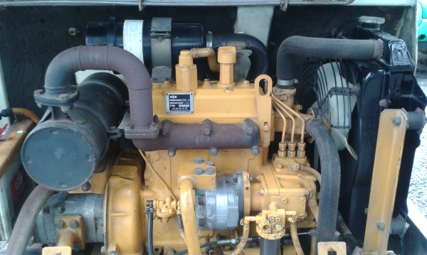 ต้องการขายรถแบคโฮยี่ห้อkomatsu-pc20--2 รถนอกนำเข้าจากญี่ปุ่น