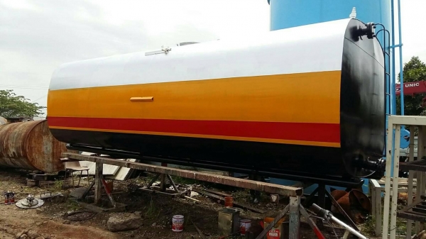 ถังสวยขนาดนี้รีบโทรครับ มาก่อนได้ก่อน ถัง 20,000 ลิตร สภาพสวย ขัดทำสีใหม่สวยกิ๊งสุดๆครับ