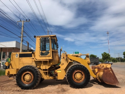 ขายรถตักล้อยาง CAT 936 รถนอกนำเข้าเองจากญี่ปุ่น สภาพสวยพร้อมใช้งาน มีVDOการทำงานครับ