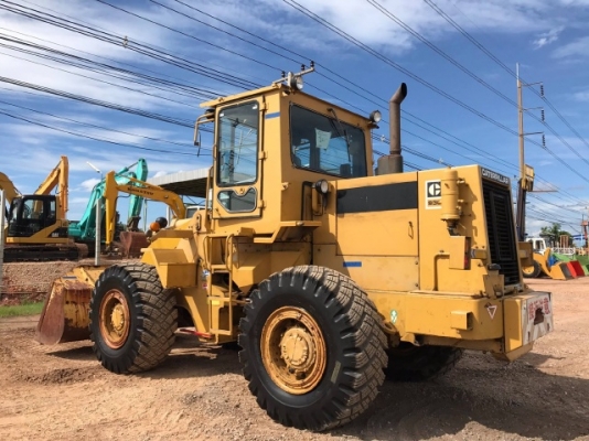 ขายรถตักล้อยาง CAT 936 รถนอกนำเข้าเองจากญี่ปุ่น สภาพสวยพร้อมใช้งาน มีVDOการทำงานครับ