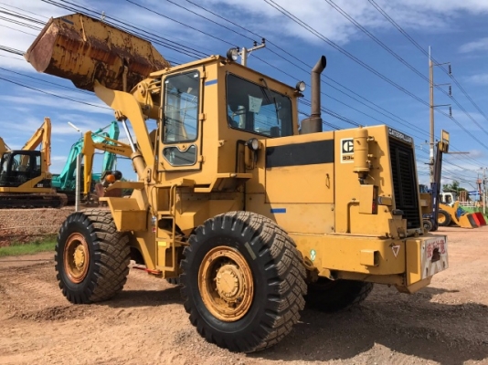 ขายรถตักล้อยาง CAT 936 รถนอกนำเข้าเองจากญี่ปุ่น สภาพสวยพร้อมใช้งาน มีVDOการทำงานครับ