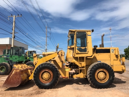 ขายรถตักล้อยาง CAT 936 รถนอกนำเข้าเองจากญี่ปุ่น สภาพสวยพร้อมใช้งาน มีVDOการทำงานครับ