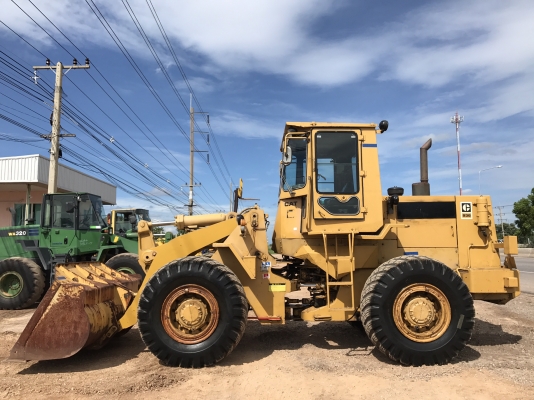 ขายรถตักล้อยาง CAT 936 รถนอกนำเข้าเองจากญี่ปุ่น สภาพสวยพร้อมใช้งาน มีVDOการทำงานครับ