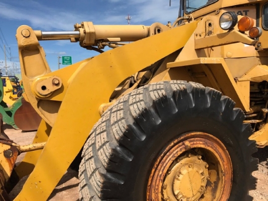 ขายรถตักล้อยาง CAT 936 รถนอกนำเข้าเองจากญี่ปุ่น สภาพสวยพร้อมใช้งาน มีVDOการทำงานครับ