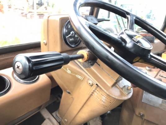 ขายรถตักล้อยาง CAT 936 รถนอกนำเข้าเองจากญี่ปุ่น สภาพสวยพร้อมใช้งาน มีVDOการทำงานครับ