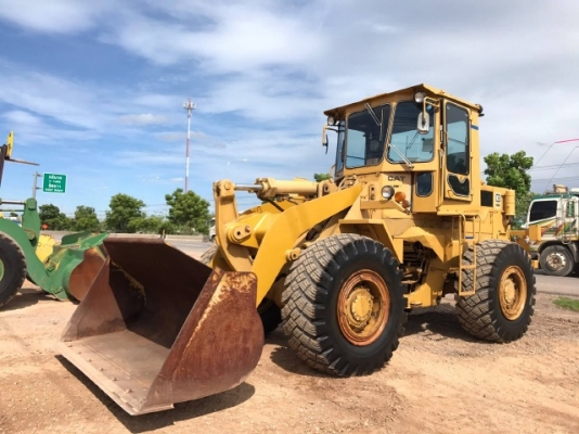 ขายรถตักล้อยาง CAT 936 รถนอกนำเข้าเองจากญี่ปุ่น สภาพสวยพร้อมใช้งาน มีVDOการทำงานครับ