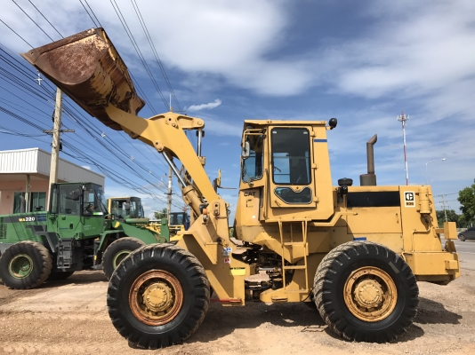 ขายรถตักล้อยาง CAT 936 รถนอกนำเข้าเองจากญี่ปุ่น สภาพสวยพร้อมใช้งาน มีVDOการทำงานครับ