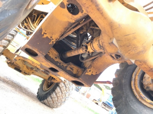 ขายรถตักล้อยาง CAT 936 รถนอกนำเข้าเองจากญี่ปุ่น สภาพสวยพร้อมใช้งาน มีVDOการทำงานครับ