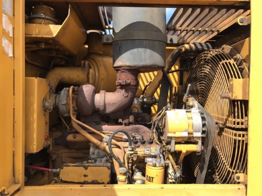 ขายรถตักล้อยาง CAT 936 รถนอกนำเข้าเองจากญี่ปุ่น สภาพสวยพร้อมใช้งาน มีVDOการทำงานครับ