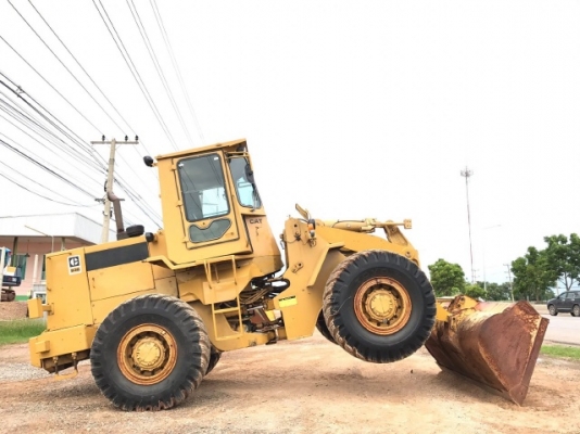 ขายรถตักล้อยาง CAT 936 รถนอกนำเข้าเองจากญี่ปุ่น สภาพสวยพร้อมใช้งาน มีVDOการทำงานครับ