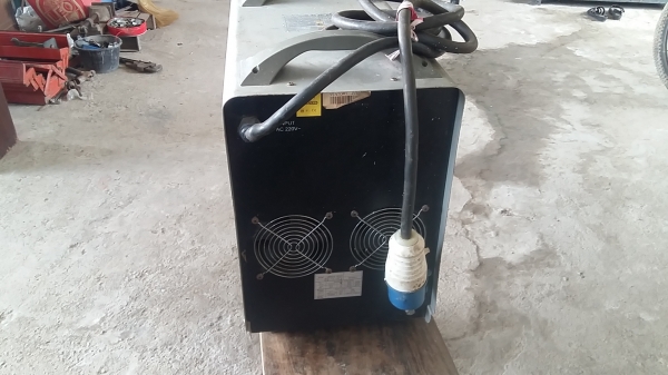 ขาย ตู้เชื่อมอากอน mma 315 vs-315และ vs-500I สภาพสวยใช้งานได้ค่ะ ขาย ตู้เชื่อมอากอน mma 315 vs-315และ vs-500I สภาพสวยใช้งานได้ค่ะ