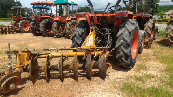 ขายรถไถ KUBOTA L3408DI พร้อมดันหน้าและผาน6 ราคา 195,000 เครื่องดี เกียร์ดี ไฮดี พร้อมใช้งาน ราคาต่อรองได้ สนใจโทรคุยกันก่อนได้ครับ มีรถขนส่งบริการทั่วไทย ร้านสามย่านแทรคเตอร์ อ.แกลง จ.ระยอง โทร 0818618678 ,0899347475 id line=0818618678 id line=0917315475 ขายรถไถ KUBOTA L3408DI พร้อมดันหน้าและผาน6 ราคา 195,000 เครื่องดี เกียร์ดี ไฮดี พร้อมใช้งาน ราคาต่อรองได้ สนใจโทรคุยกันก่อนได้ครับ มีรถขนส่งบริการทั่วไทย ร้านสามย่านแทรคเตอร์ อ.แกลง จ.ระยอง โทร 0818618678 ,0899347475 id line=0818618678 id line=0917315475