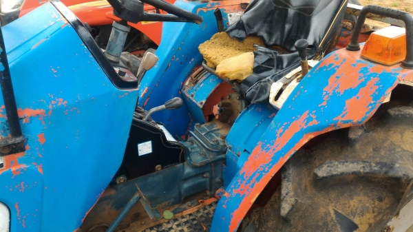 ขายรถไถ KUBOTA L1802 ราคา 49,000 ราคาต่อรองได้ สนใจโทรคุยกันก่อนได้ครับ มีรถขนส่งบริการทั่วไทย ร้านสามย่านแทรคเตอร์ อ.แกลง จ.ระยอง โทร 0818618678 ,0899347475 id line=0818618678 id line=0917315475 ขายรถไถ KUBOTA L1802 ราคา 49,000 ราคาต่อรองได้ สนใจโทรคุยกันก่อนได้ครับ มีรถขนส่งบริการทั่วไทย ร้านสามย่านแทรคเตอร์ อ.แกลง จ.ระยอง โทร 0818618678 ,0899347475 id line=0818618678 id line=0917315475