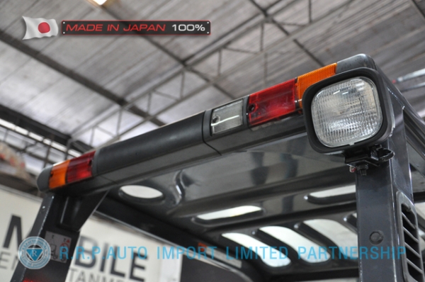 ขายรถโฟล์คลิฟท์มือสอง TOYOTA รุ่น 8FD325-33341 นำเข้าจากประเทศญี่ปุ่น 100\% ไม่เคยใช้งานในไทย