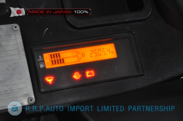 ขายรถโฟล์คลิฟท์มือสอง TOYOTA รุ่น 8FD325-33341 นำเข้าจากประเทศญี่ปุ่น 100\% ไม่เคยใช้งานในไทย