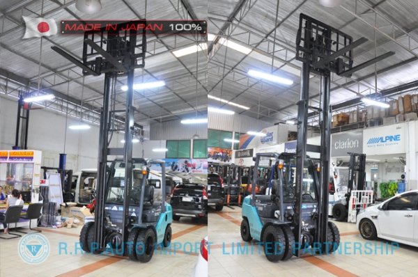 ขายรถโฟล์คลิฟท์มือสอง TOYOTA รุ่น 8FD325-33341 นำเข้าจากประเทศญี่ปุ่น 100\% ไม่เคยใช้งานในไทย