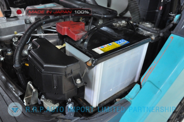 ขายรถโฟล์คลิฟท์มือสอง TOYOTA รุ่น 8FD325-33341 นำเข้าจากประเทศญี่ปุ่น 100\% ไม่เคยใช้งานในไทย