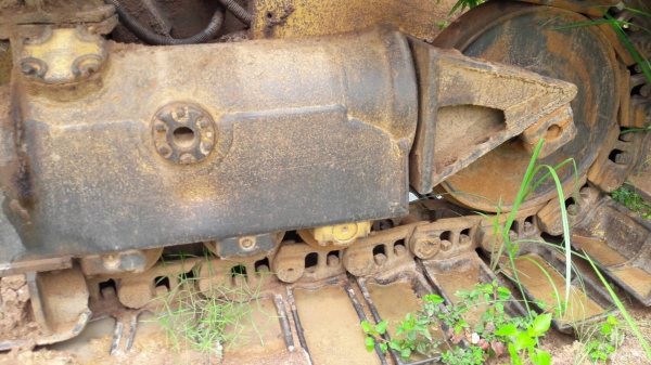 ขาย แทรคเตอร์ CAT D4H เครื่องฟิตใหม่ แต่เทอร์โบเสีย ช่วงล่างดี ขายตามสภาพ เอกสารใบซื้อขาย