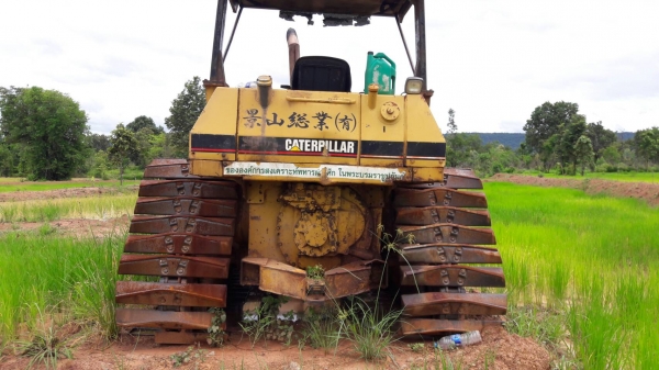 ขาย แทรคเตอร์ CAT D4H เครื่องฟิตใหม่ แต่เทอร์โบเสีย ช่วงล่างดี ขายตามสภาพ เอกสารใบซื้อขาย