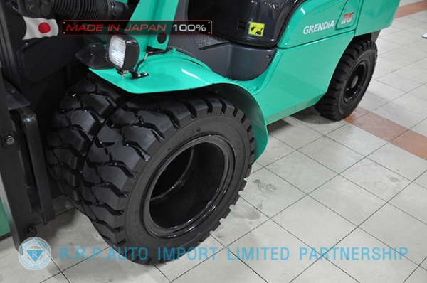 ขายรถโฟล์คลิฟท์มือสอง MITSUBISHI รุ่น FD35T-12472 นำเข้าจากประเทศญี่ปุ่น 100\% ไม่เคยใช้งานในไทย