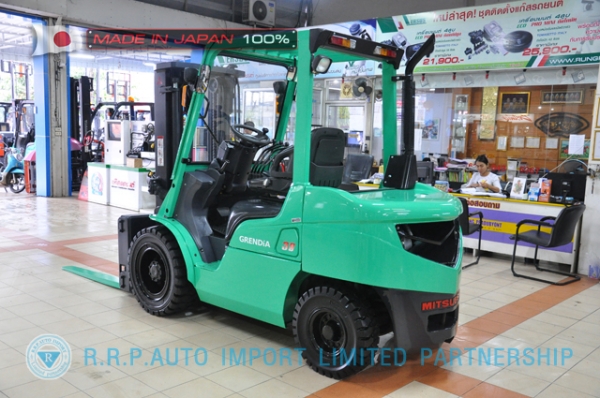 ขายรถโฟล์คลิฟท์มือสอง MITSUBISHI รุ่น FD35T-12472 นำเข้าจากประเทศญี่ปุ่น 100\% ไม่เคยใช้งานในไทย