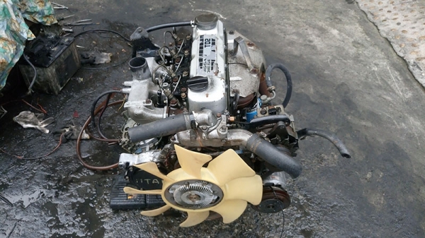 ขายเครื่องยนต์ดีเซล Nissan Td27