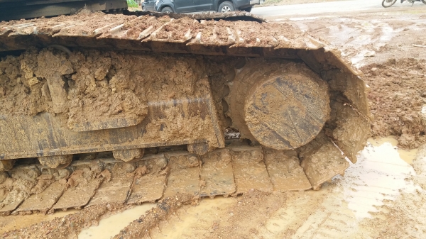 ขาย 595,000 KOBELCO sk 200-5 super ไฟฟ้าครบ เครื่องดี ปั้มแรง เอวดี ช่วงล่างดี เอกสารแจ้งจำหน่าย รถอยู่ สระบุรี 090-772-3710 090-772-3708 ขาย 595,000 KOBELCO sk 200-5 super ไฟฟ้าครบ เครื่องดี ปั้มแรง เอวดี ช่วงล่างดี เอกสารแจ้งจำหน่าย รถอยู่ สระบุรี 090-772-3710 090-772-3708