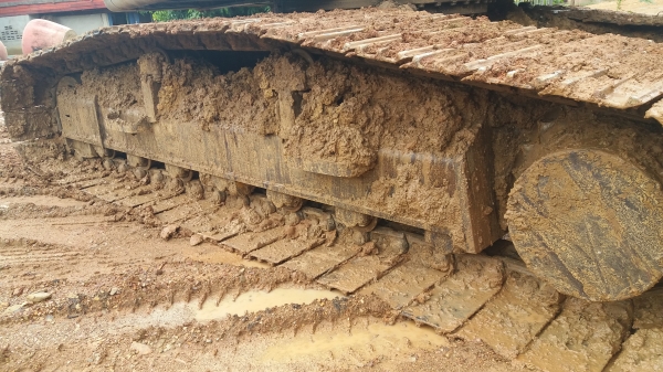 ขาย 595,000 KOBELCO sk 200-5 super ไฟฟ้าครบ เครื่องดี ปั้มแรง เอวดี ช่วงล่างดี เอกสารแจ้งจำหน่าย รถอยู่ สระบุรี 090-772-3710 090-772-3708 ขาย 595,000 KOBELCO sk 200-5 super ไฟฟ้าครบ เครื่องดี ปั้มแรง เอวดี ช่วงล่างดี เอกสารแจ้งจำหน่าย รถอยู่ สระบุรี 090-772-3710 090-772-3708