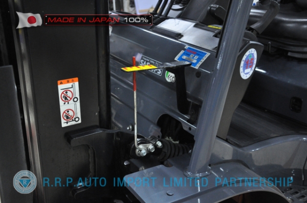 ขายรถโฟล์คลิฟท์มือสอง TOYOTA รุ่น 8FGJ35-30975 นำเข้าจากประเทศญี่ปุ่น 100\% ไม่เคยใช้งานในไทย