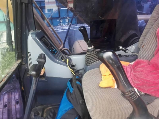 ขาย 1,250,000 KOMATSU PC200-7 ทำงาน 10,643 ชม . เครื่องดี ปั้มแรง โช่หนา เอวแน่น ไฟฟ้าครบ แอร์เย็น เอกสารอินสอยท์ รถอยู่ จ.สระบุรี 090-772-3710 090-772-3708 ขาย 1,250,000 KOMATSU PC200-7 ทำงาน 10,643 ชม . เครื่องดี ปั้มแรง โช่หนา เอวแน่น ไฟฟ้าครบ แอร์เย็น เอกสารอินสอยท์ รถอยู่ จ.สระบุรี 090-772-3710 090-772-3708