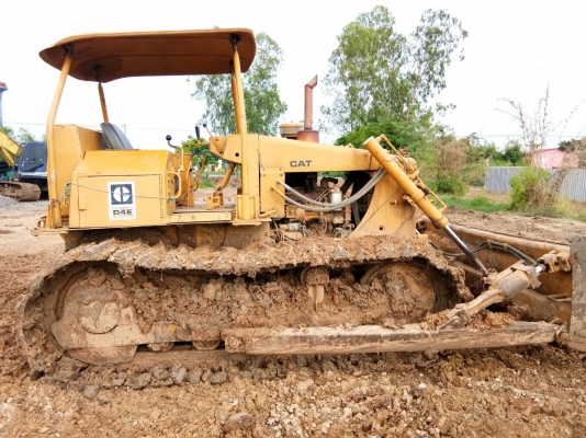 ขาย 550,000 CAT 4 E  เก่านอกแท้ 6 เดือน  ตีนเป็ด เครื่องดี เกียร์แรง ช่วงล่างสวย เอกสารอินวอยทร์ รถสวยพร้อมใช้ รถอยู่ กทม. 090-772-3710 090-772-3708