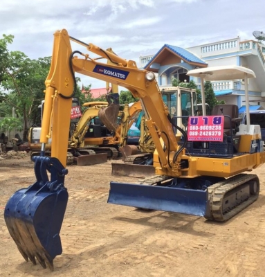 ขายรถขุดแบคโฮKOMATSU PC30รุ่น6เก่านอกแท้(ญี่ปุ่น)เอกสารแจ้งจำหน่ายหนังสือมอบอำนาจ(โอนลอยไม่เคยใช้งานในไทยคับ)