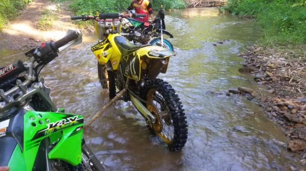 RM 125 ปี 2002-2003 มีใบอินวอย+สรรพสามิต RM 125 ปี 2002-2003 มีใบอินวอย+สรรพสามิต