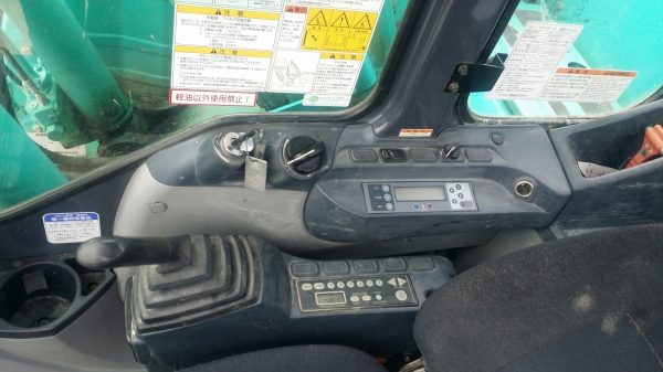 ขายแบคโฮ Kobelco SK135SR-2 YY06 ปี 2010 ชั่วโมงทำงาน 5,885 ชั่วโมง ปีใหม่ๆราคาสวยๆ โทร 061-4194021 พรภวิษย์