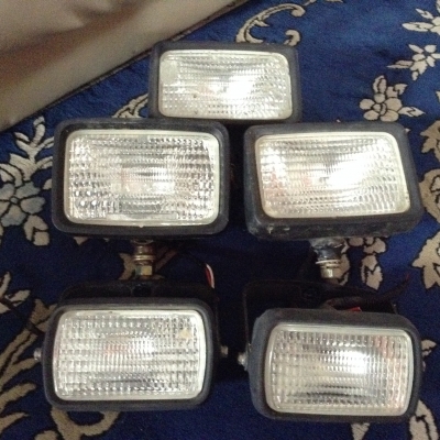 ไฟติดรถแบคโฮ รุ่น8 mo. สวยๆ