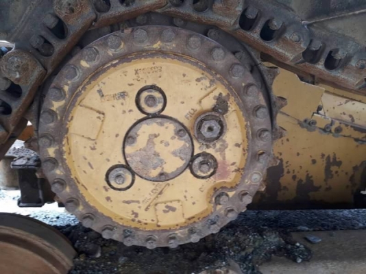 ขาย 495,000 CAT D4H เล่มทะบียน แผ่นตีนเป็ดแท้นอก เครื่องดี เกียร์ทอคร์แรง ช่วงล่างดี รถสวยพร้อมใช้  รถอยู่ สระบุรี โทร&amp;ไอดีไลน์ 0610710295