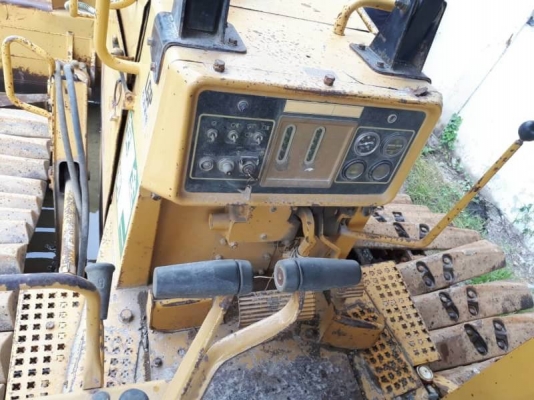 ขาย 495,000 CAT D4H เล่มทะบียน แผ่นตีนเป็ดแท้นอก เครื่องดี เกียร์ทอคร์แรง ช่วงล่างดี รถสวยพร้อมใช้  รถอยู่ สระบุรี โทร&amp;ไอดีไลน์ 0610710295