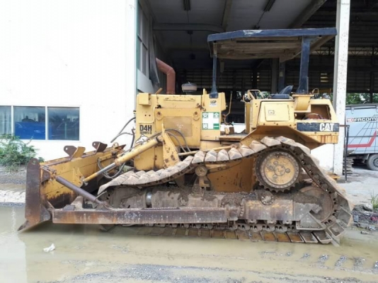 ขาย 495,000 CAT D4H เล่มทะบียน แผ่นตีนเป็ดแท้นอก เครื่องดี เกียร์ทอคร์แรง ช่วงล่างดี รถสวยพร้อมใช้  รถอยู่ สระบุรี โทร&amp;ไอดีไลน์ 0610710295