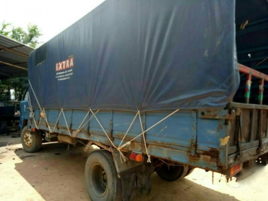 รถอีซูซุ 6 ล้อ รั้ว ( ไม่ดั้ม ) NPR 115 แรงม้า. ปี 38. สนใจติดต่อ 081 - 9706989