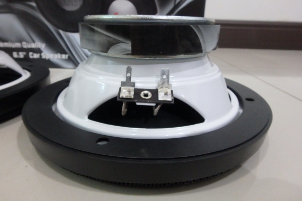 ลำโพงรถยนต์ M Audio 6.5 นิ้ว 350W รุ่น M-6533 ของใหม่ 1 คู่ ขายถูก ลำโพงรถยนต์ M Audio 6.5 นิ้ว 350W รุ่น M-6533 ของใหม่ 1 คู่ ขายถูก