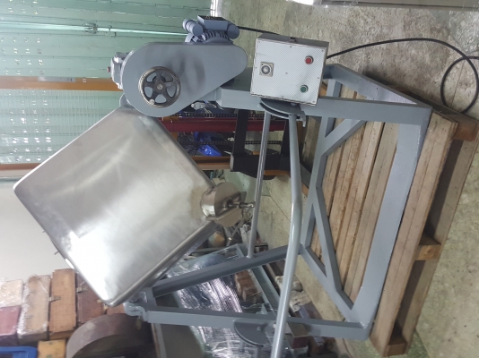 ขายเครื่องผสมอาหารทรงลูกเต๋าCubic Mixer