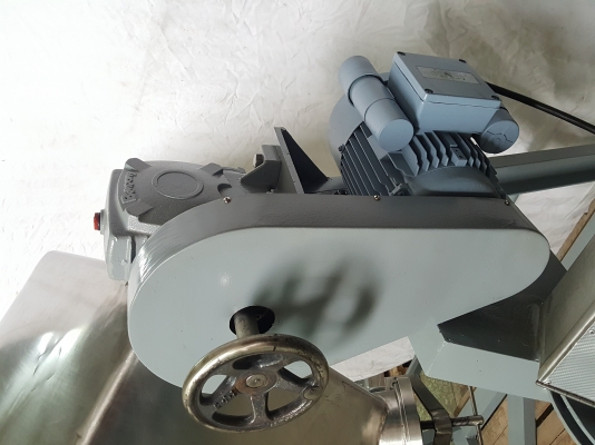 ขายเครื่องผสมอาหารทรงลูกเต๋าCubic Mixer