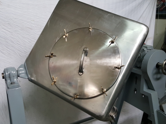 ขายเครื่องผสมอาหารทรงลูกเต๋าCubic Mixer