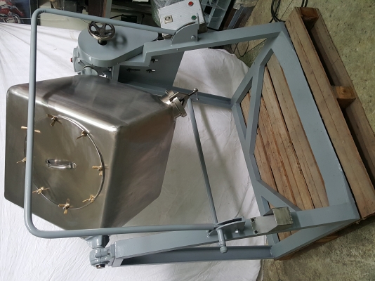 ขายเครื่องผสมอาหารทรงลูกเต๋าCubic Mixer