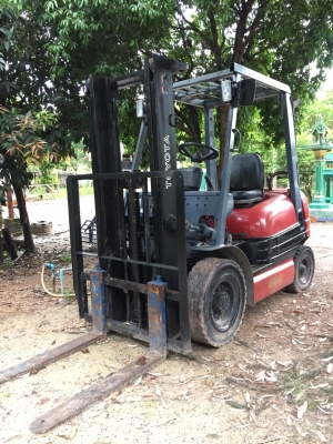 ขายด่วน!!!....โฟร์กลิฟต์ ราคา 190,000 บาท