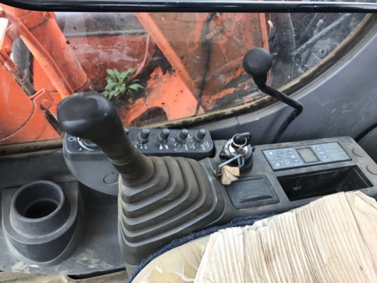 Hitachi ZX120  ชั่วโมงทำงานน้อย3786ชั่วโมง *Japan โทร. 080-6565422 (หนิง)