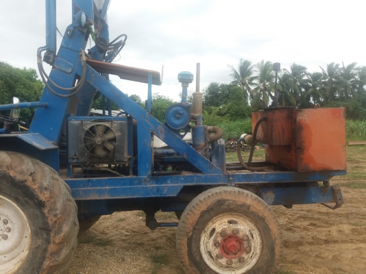 รถคีบอ้อยเกียท็อกพร้อมใช้งานไม่มีเล่ม